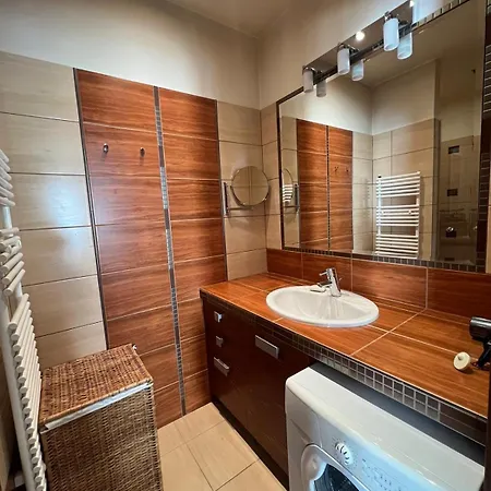 Apartment Mirage Balcony - Free Parking